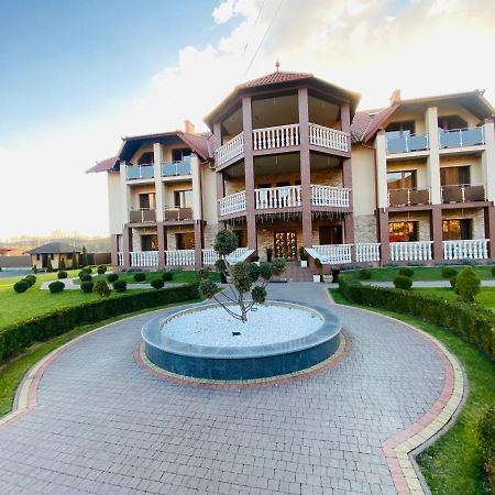 Приватна Садиба Європа Solochin Exterior photo
